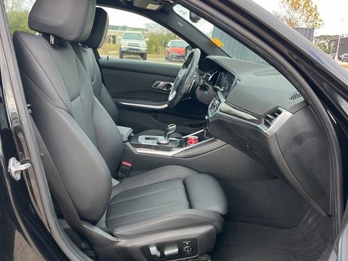 Used 2019 BMW 330i Sedan w/ Convenience Package image 12