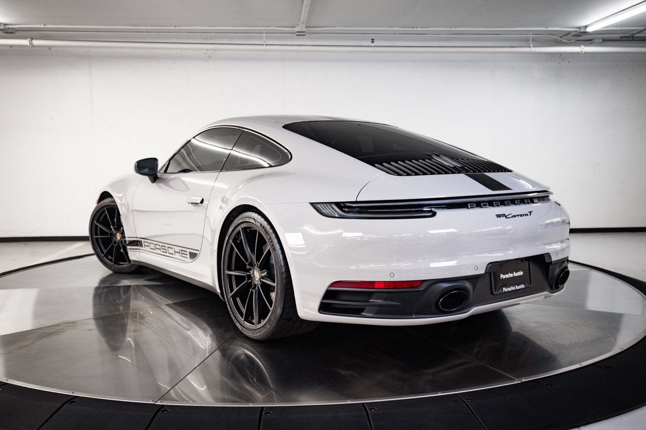 Certified 2024 Porsche 911 Carrera T RWD image 3