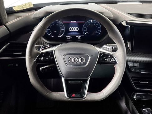 Used 2022 Audi RS e-tron GT AWD/4WD image 13