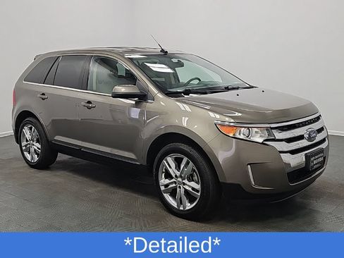 Used 2013 Ford Edge Limited w/ Driver Entry Pkg FWD image 2