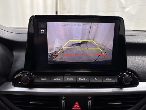 Used 2023 Kia Forte LXS w/ LXS Technology Package FWD image 22
