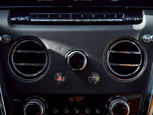 Used 2026 Rolls-Royce Cullinan image 73