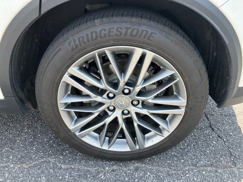Used 2024 Acura MDX SH-AWD w/ Advance Package image 24
