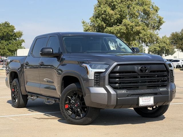 Used 2023 Toyota Tundra SR5 w/ SR5 Convenience Package AWD/4WD image 2