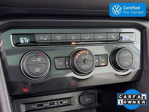 Certified 2020 Volkswagen Tiguan SEL AWD/4WD image 16