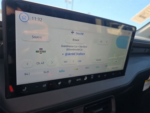 New 2025 Ford Maverick Lariat w/ Black Appearance Package image 20