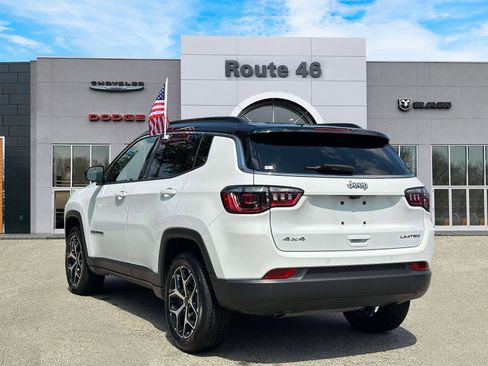 Used 2025 Jeep Compass Limited AWD/4WD image 4