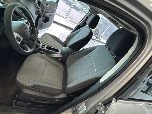 Used 2015 Ford Escape SE FWD image 20