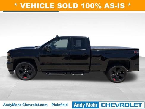 Used 2018 Chevrolet Silverado 1500 LT w/ Redline Edition AWD/4WD image 2
