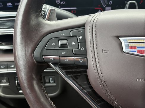 Certified 2023 Cadillac Escalade ESV V AWD/4WD image 21