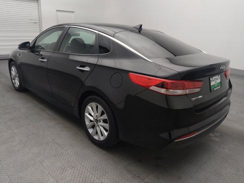 Used 2018 Kia Optima LX w/ Convenience Package image 5