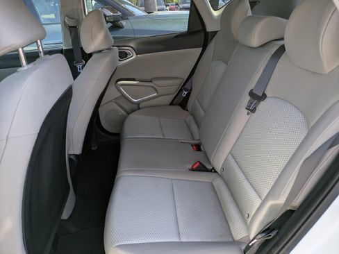 Certified 2023 Kia Soul LX FWD image 10