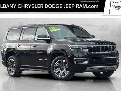 Used 2024 Jeep Wagoneer Series II w/ Flexible Seating Group
