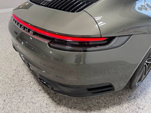 Used 2023 Porsche 911 Carrera w/ Premium Package RWD image 43