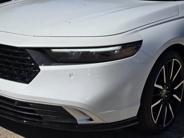 Used 2023 Honda Accord Touring image 9