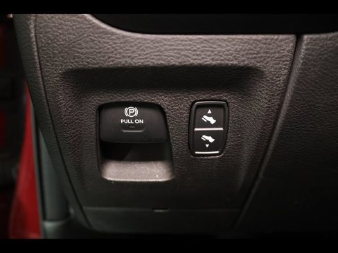 Used 2019 RAM 1500 Big Horn AWD/4WD image 29