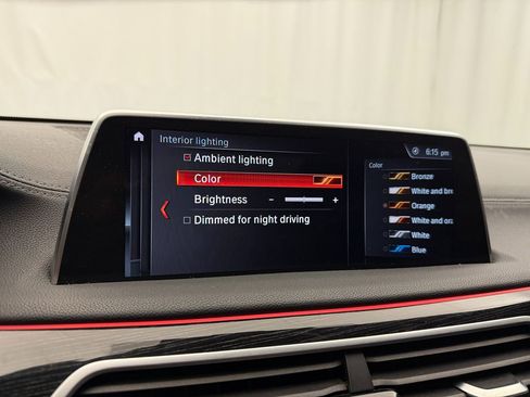 Used 2019 BMW 750i xDrive w/ M Sport Package image 34