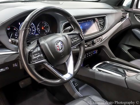 Used 2024 Buick Enclave Premium image 15