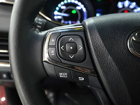 Used 2016 Toyota Avalon XLE Premium FWD image 25