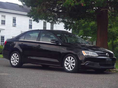 Used 2014 Volkswagen Jetta SE FWD image 6