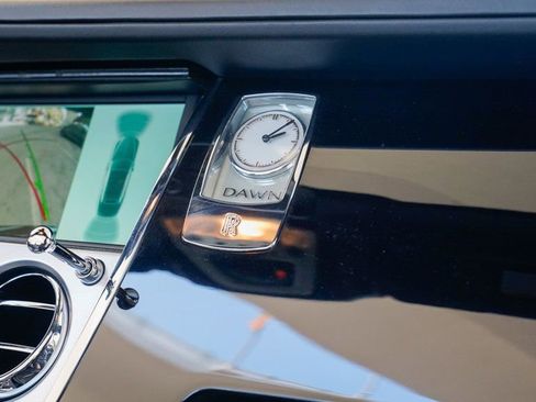 Used 2016 Rolls-Royce Dawn image 80