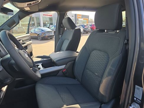New 2026 RAM 1500 Big Horn AWD/4WD image 14