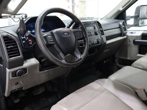 Used 2019 Ford F350 XL w/ Power Equipment Group RWD image 17