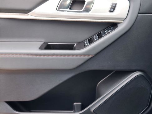 New 2026 Ford Explorer Active RWD image 16