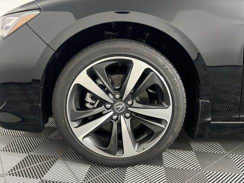 Certified 2025 Acura TLX w/ Technology Package image 12