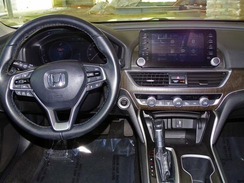 Used 2019 Honda Accord EX-L image 19
