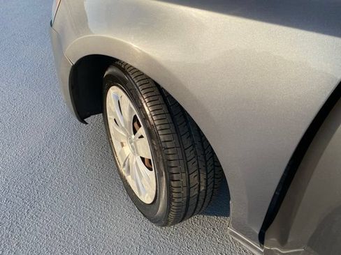 Used 2011 Volkswagen Jetta Sedan FWD image 19