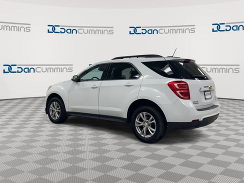 Used 2017 Chevrolet Equinox LT w/ Convenience Package FWD image 6