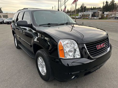 Used 2014 GMC Yukon SLT image 9