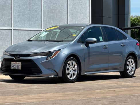 Used 2023 Toyota Corolla LE FWD image 8