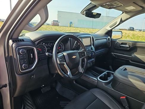 Used 2021 Chevrolet Silverado 1500 LTZ w/ LTZ Premium Package AWD/4WD image 10