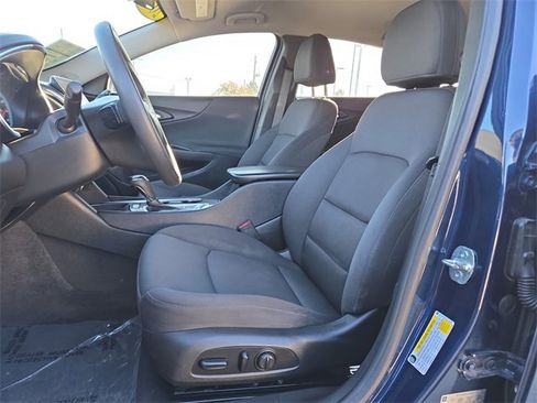 Used 2020 Chevrolet Malibu LT image 10