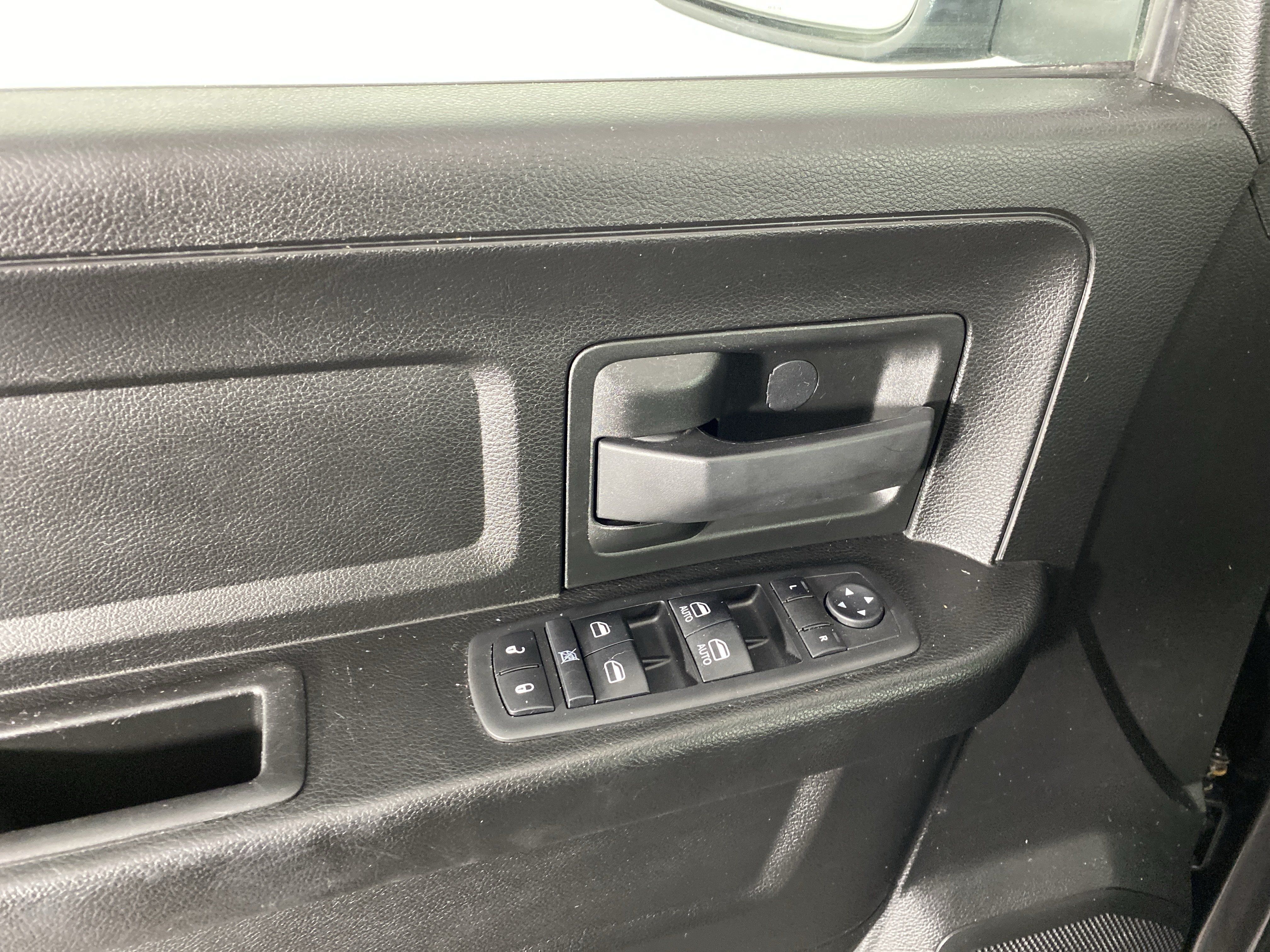 Used 2019 RAM 1500 Tradesman w/ Popular Equipment Group AWD/4WD image 12