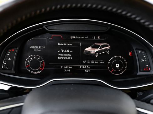 Used 2018 Audi Q7 3.0T Prestige image 22