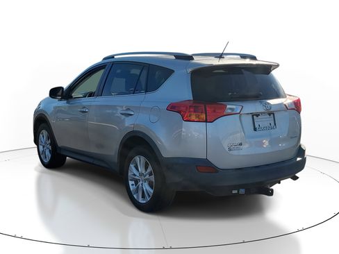 Used 2015 Toyota RAV4 Limited image 4