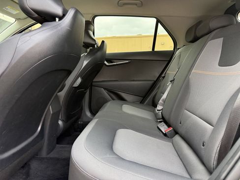 Used 2026 Kia Niro LX FWD image 26