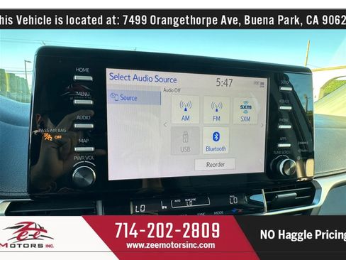 Used 2021 Toyota Sienna LE w/ LE Plus Package FWD image 28