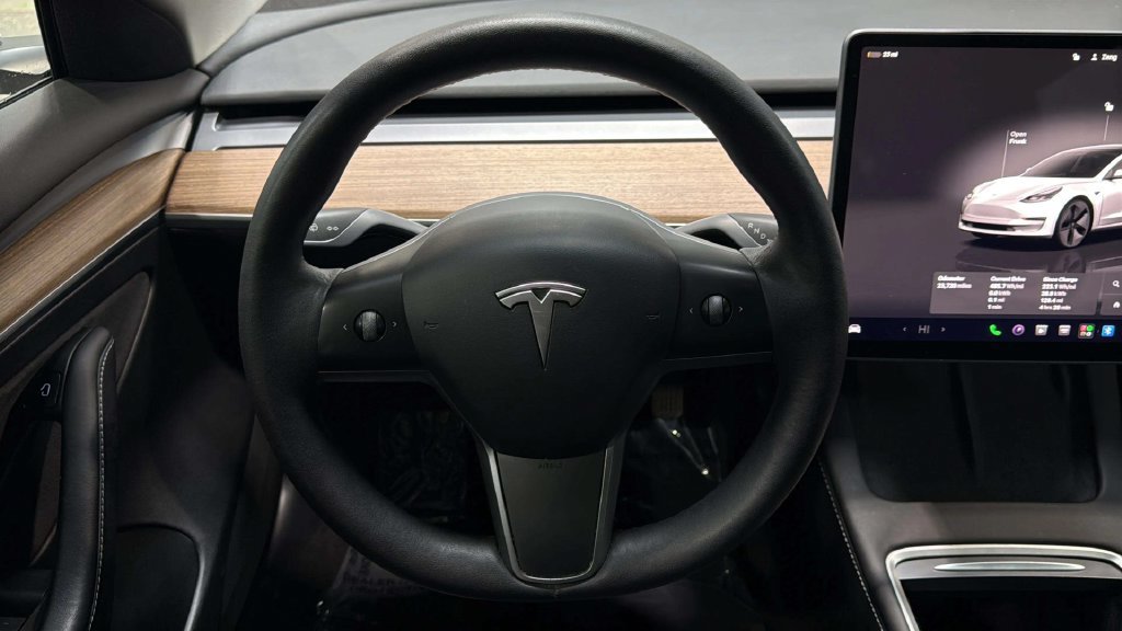 Used 2023 Tesla Model 3 Standard Range RWD image 19