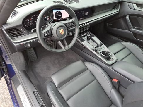 Used 2023 Porsche 911 Carrera S RWD image 4