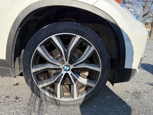 Used 2016 BMW X1 xDrive28i w/ Premium Package image 29