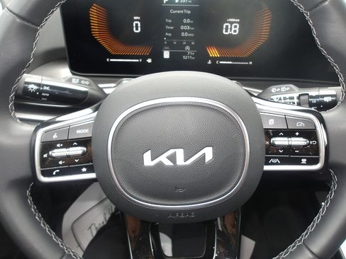 Used 2025 Kia Sorento S w/ Panoramic Sunroof Package AWD/4WD image 17