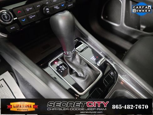 Used 2024 Jeep Compass Latitude w/ Sun and Sound Group image 23