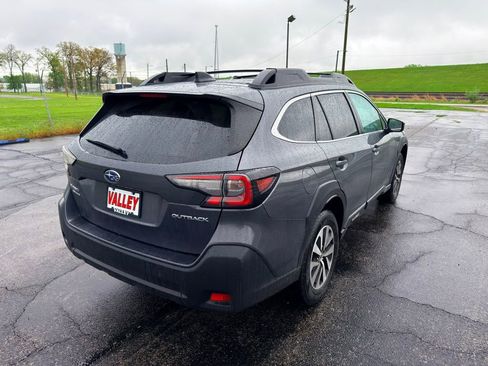 Used 2024 Subaru Outback Premium AWD/4WD image 10
