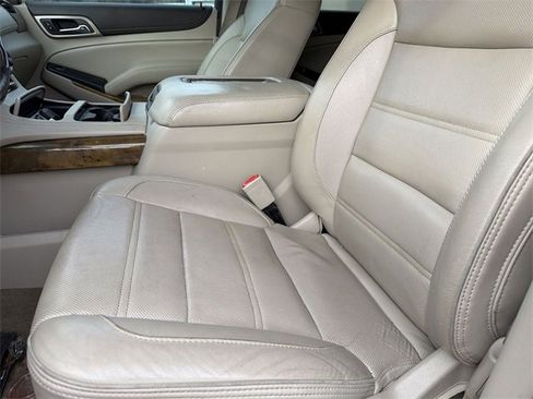 Used 2017 GMC Yukon XL Denali w/ Open Road Package image 15