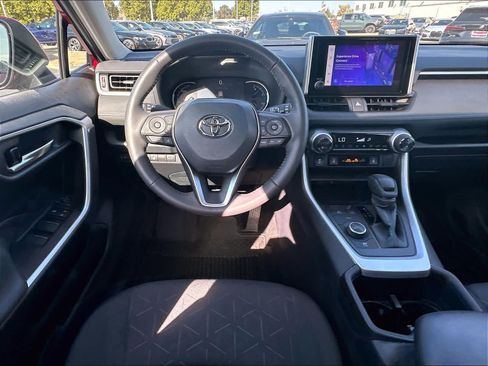Used 2024 Toyota RAV4 XLE w/ Convenience Package AWD/4WD image 11