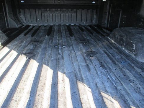 Used 2022 GMC Sierra 3500 Denali image 10